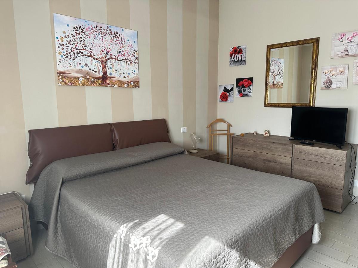 Casa Alessia Apartment Lucca Bagian luar foto